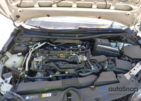 2020 Toyota Corolla Se z USA, uszkodzony, nr VIN 5YFS4RCE6LP024967